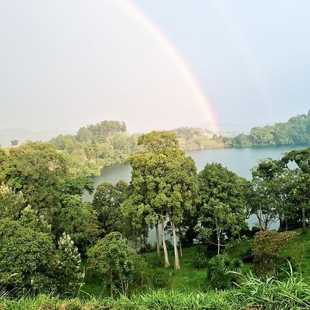 Lake Nyamirima Cottages Fort Portal المظهر الخارجي الصورة