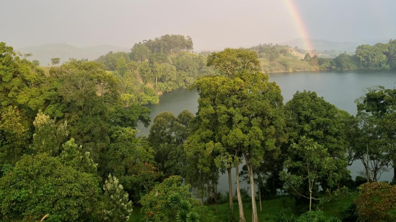 Lake Nyamirima Cottages Fort Portal المظهر الخارجي الصورة