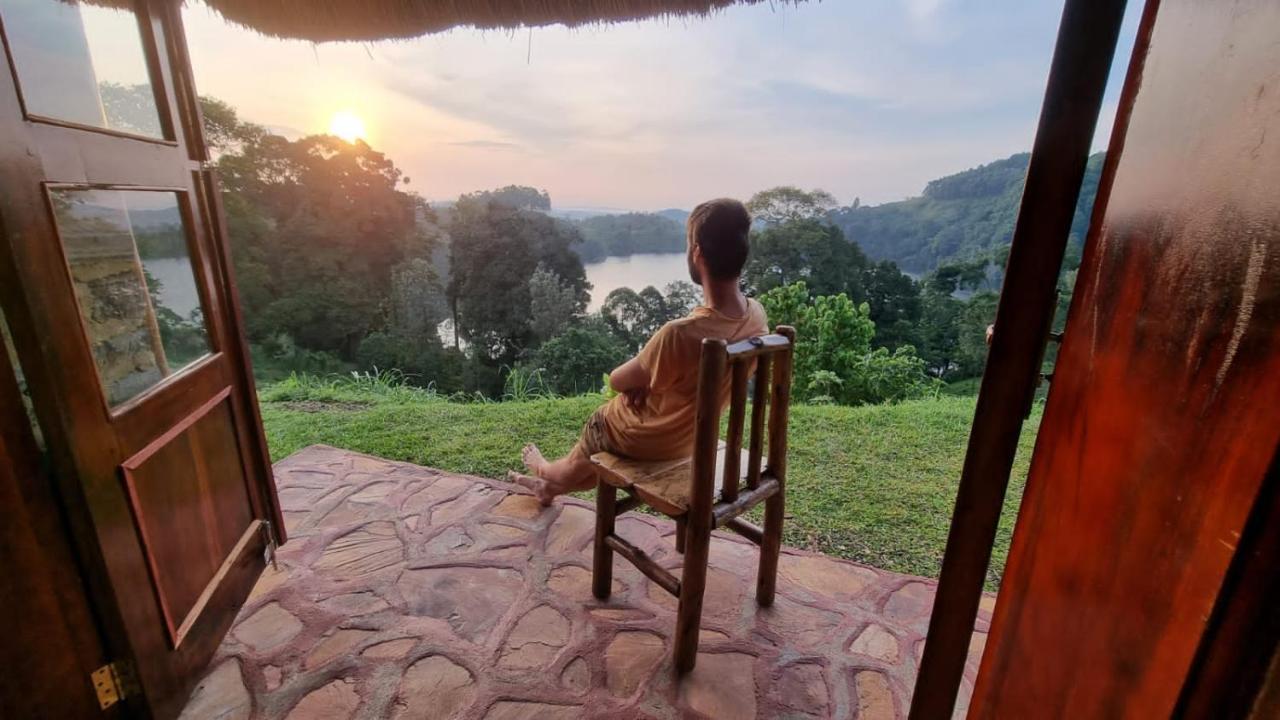 Lake Nyamirima Cottages Fort Portal المظهر الخارجي الصورة